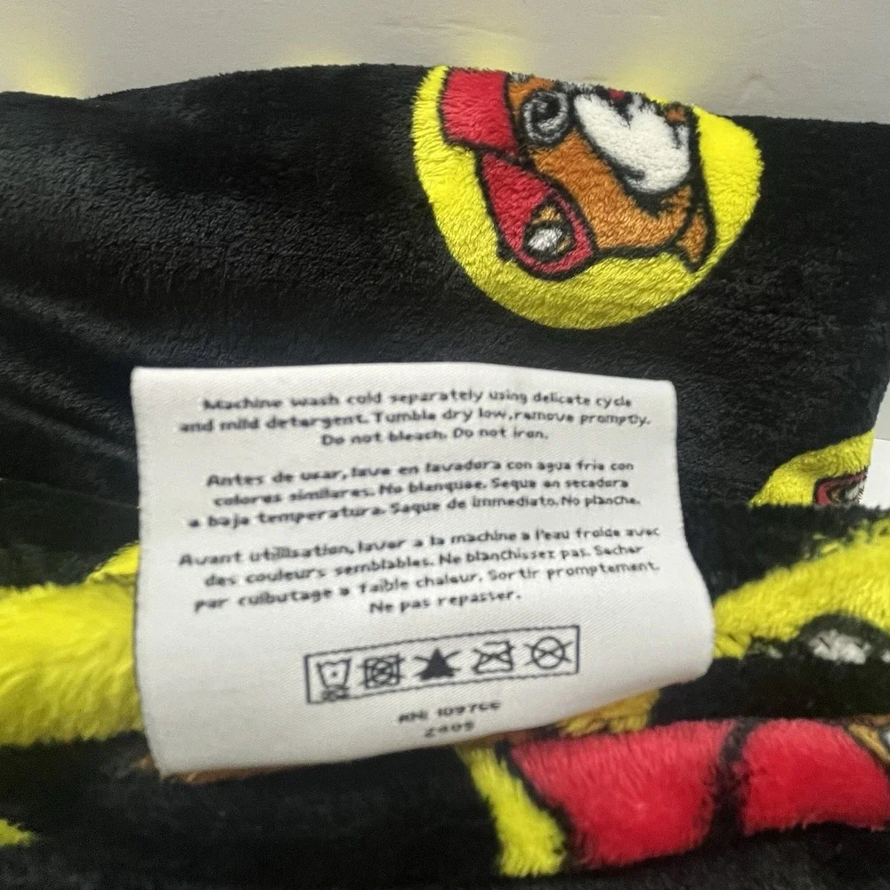Buc-ee's Super Soft Plush Throw Blanket 49.5